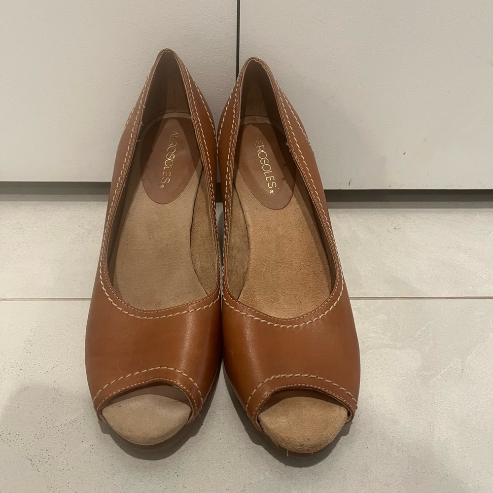 Aerosoles Brown Peep Toe Women's Shoes